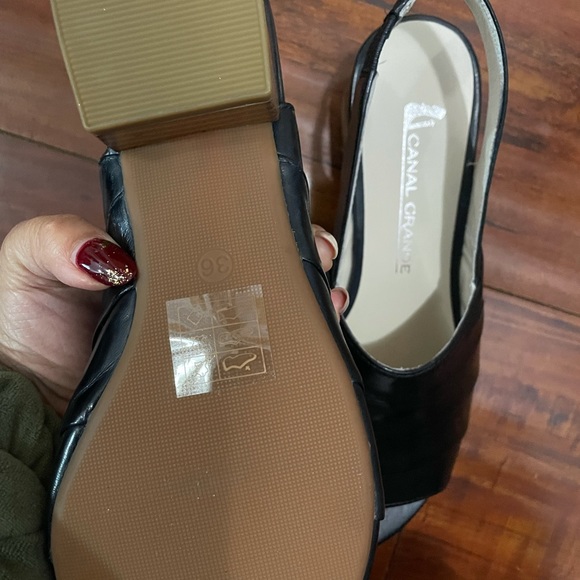 Canal Grande buttery soft real leather Block Sandals 36 NWT - Picture 5 of 5